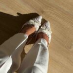 Мереживні бежеві туфлі слінгбеки з бантиком