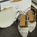 Мереживні бежеві туфлі слінгбеки з бантиком