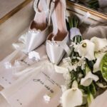 Туфлі 6в1 зі знімними брошками та поясом з перлинами Класичні атласні весільні туфлі