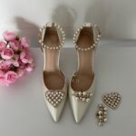 Туфлі 6в1 зі знімними брошками та поясом Атласні весільні туфлі