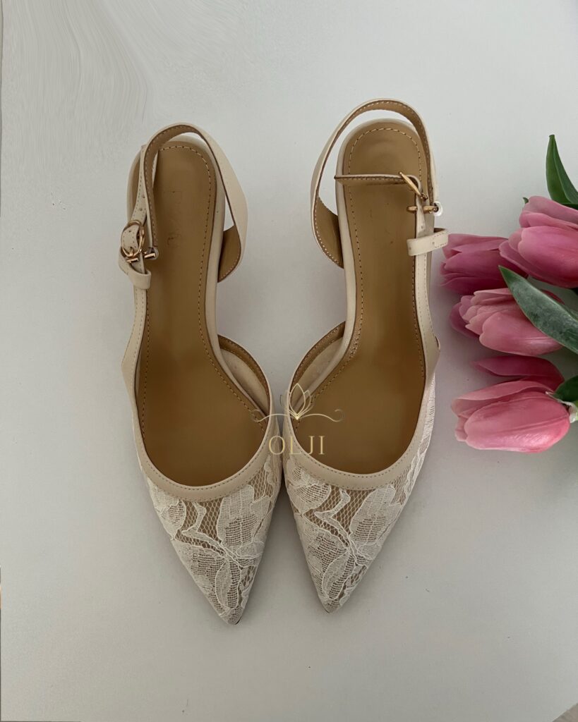 Бежеві мереживні туфлі Слінгбеки