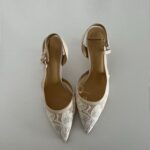 Бежеві мереживні туфлі Слінгбеки