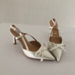 Атласні туфлі з бантиком
