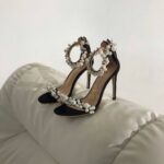 Босоніжки з перлами