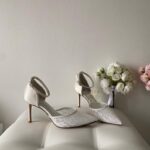 Класичні Мереживні туфлі з ремінцем