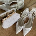 Мереживні балетки Весільне взуття на низькому підборі з перлами і бантиком