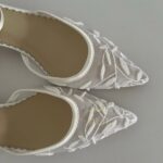 Прозорі туфлі з вишивкою та фатиновим бантом