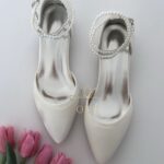 Весільні балетки з перлами