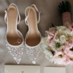 Весільні туфлі слінгбеки з вишивкою паєтками та блискітками