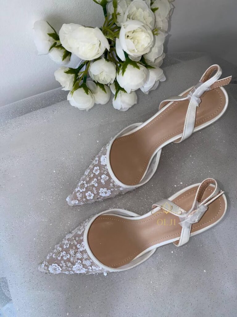 Весільні туфлі слінгбеки з вишивкою паєтками та блискітками
