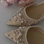 Бежеві слігбеки в перлинах