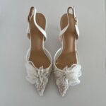 Прозорі слінгбеки з метеликом, паєтками, бісером Весільні слінгбеки