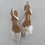 Прозорі слінгбеки з метеликом, паєтками, бісером Весільні слінгбеки